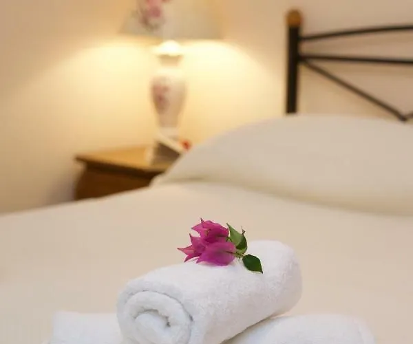 Apollon In דירה *