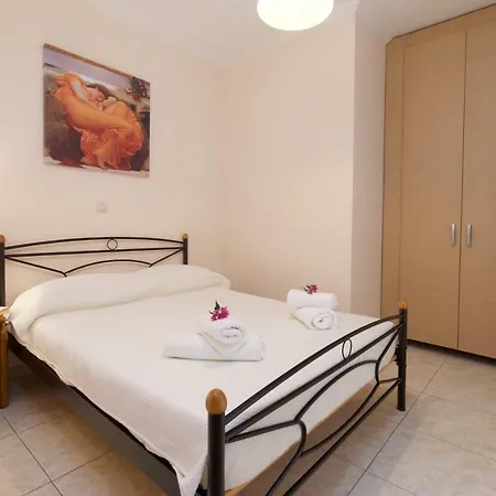 Apollon In Apartmán
